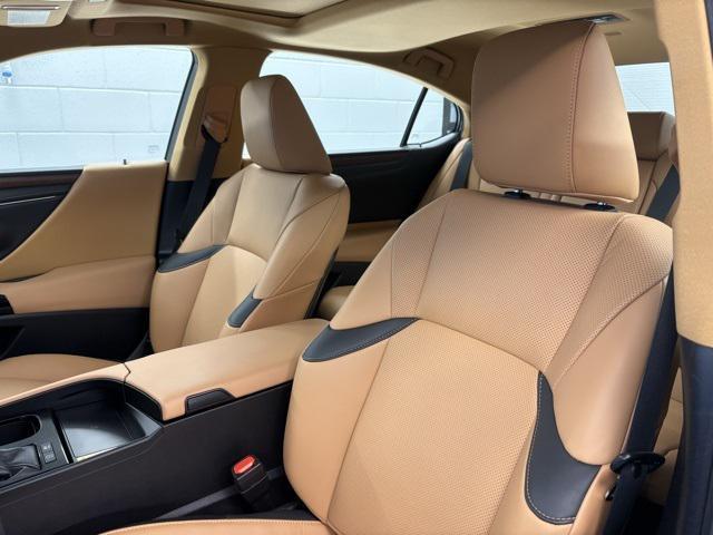 used 2024 Lexus ES 300h car, priced at $45,735