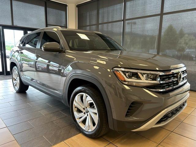 used 2021 Volkswagen Atlas Cross Sport car, priced at $31,000