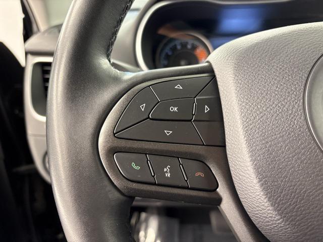 used 2019 Jeep Cherokee car, priced at $15,999