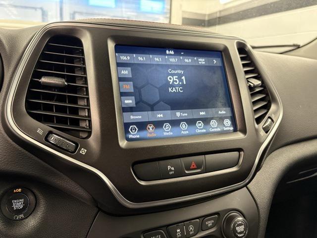 used 2019 Jeep Cherokee car, priced at $15,999