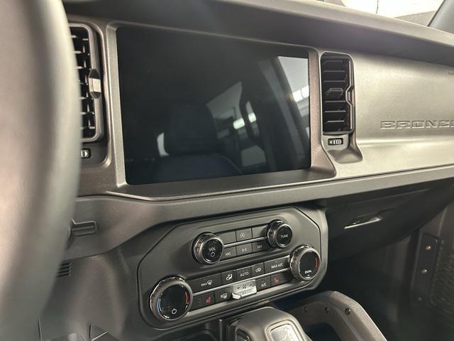 used 2025 Ford Bronco car, priced at $49,869