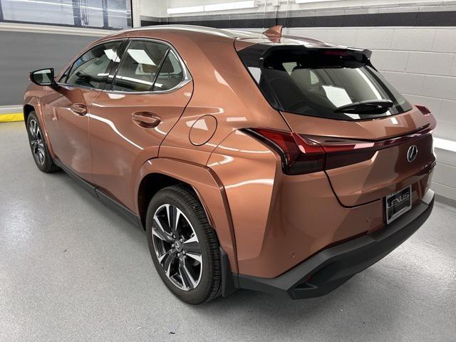 used 2025 Lexus UX 300h car, priced at $43,000