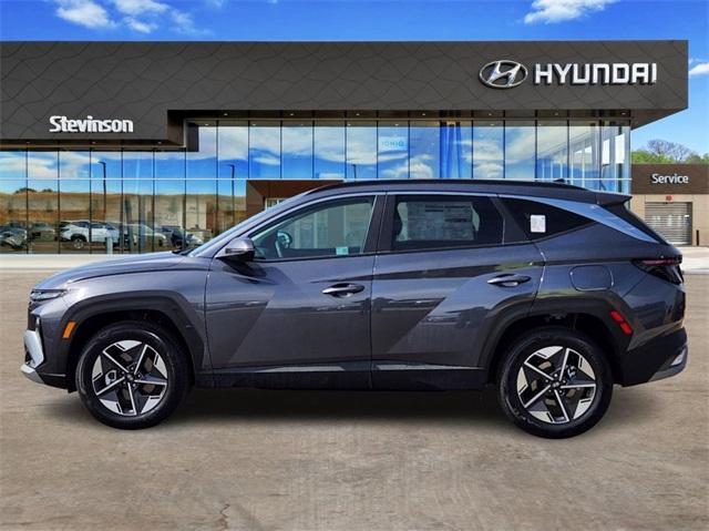 new 2025 Hyundai TUCSON Hybrid car, priced at $36,549