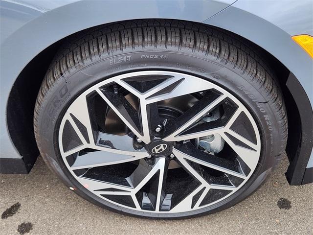 new 2025 Hyundai IONIQ 6 car, priced at $44,036