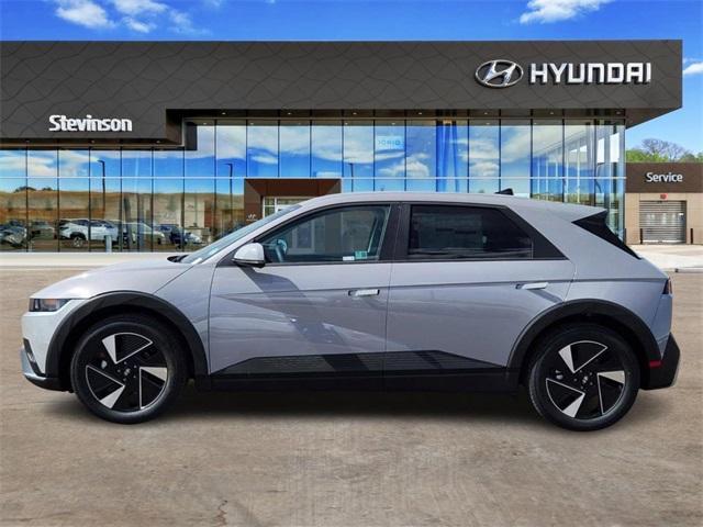 new 2025 Hyundai IONIQ 5 car, priced at $44,875