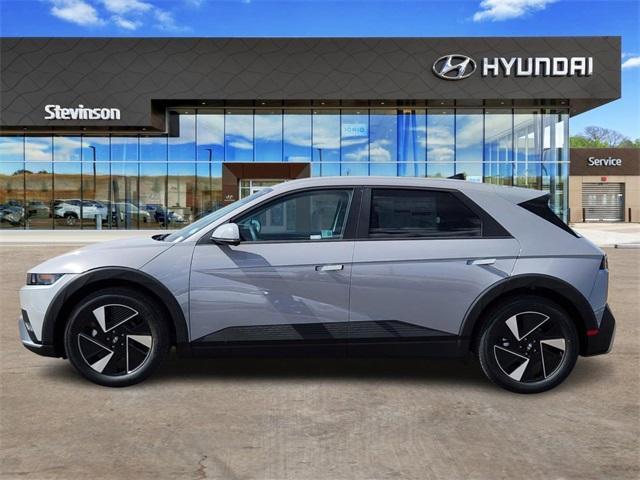 new 2025 Hyundai IONIQ 5 car, priced at $44,894