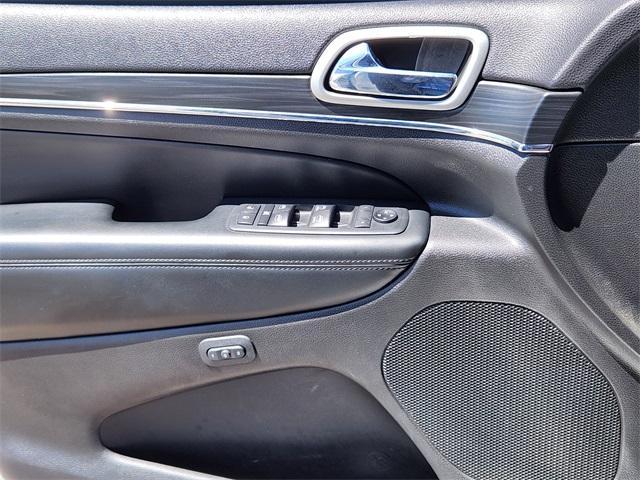 used 2020 Jeep Grand Cherokee car, priced at $16,800