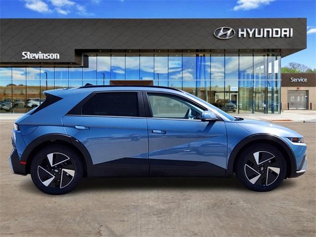 new 2025 Hyundai IONIQ 5 car, priced at $47,869