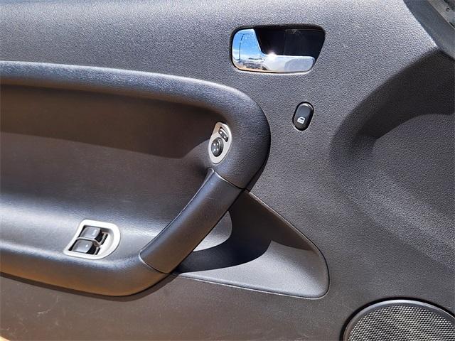 used 2007 Pontiac Solstice car, priced at $9,233