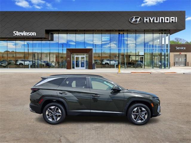 new 2025 Hyundai Tucson car, priced at $33,314
