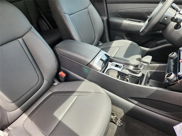 new 2025 Hyundai Tucson car, priced at $33,314