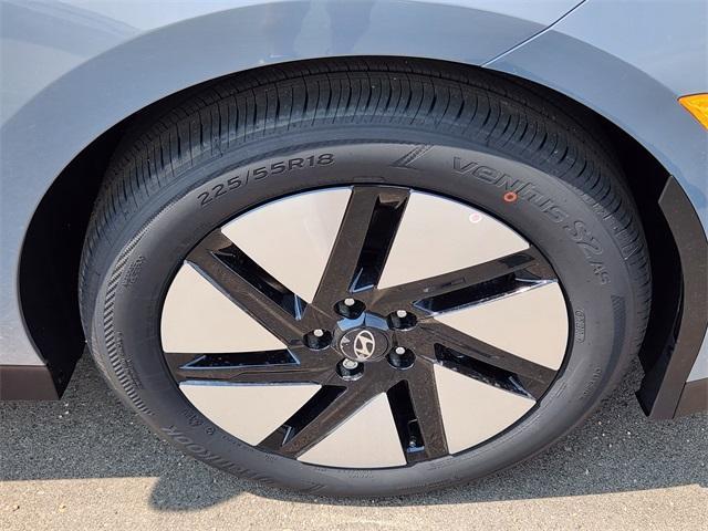 new 2025 Hyundai IONIQ 6 car, priced at $41,218
