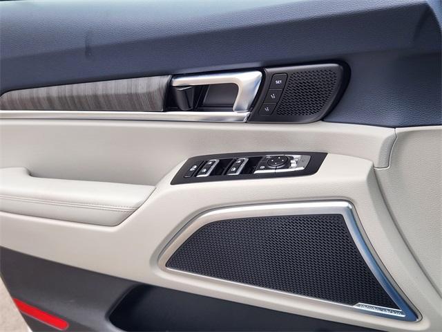 used 2023 Kia Telluride car, priced at $42,900