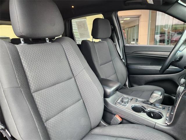 used 2019 Jeep Grand Cherokee car, priced at $18,900