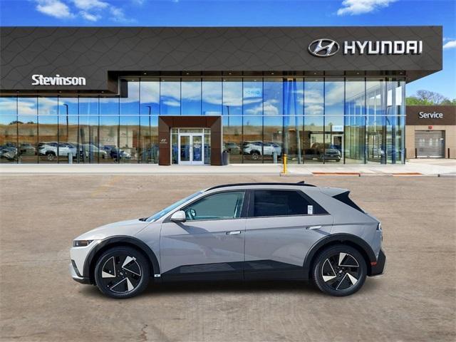 new 2025 Hyundai IONIQ 5 car, priced at $47,894