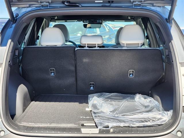 new 2025 Hyundai TUCSON Hybrid car, priced at $39,808