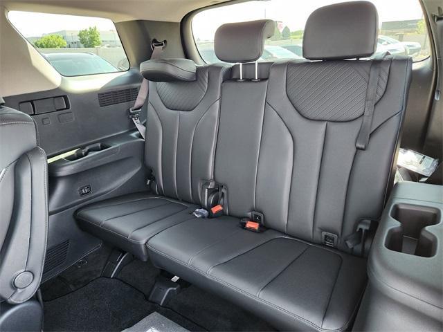 new 2025 Hyundai Palisade car, priced at $42,334
