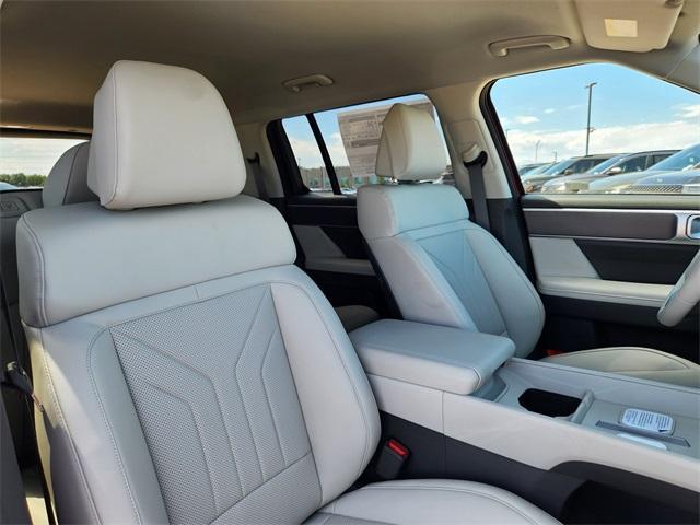 new 2026 Hyundai SANTA FE HEV car, priced at $39,050