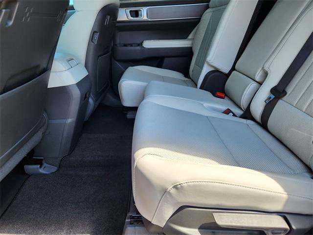 new 2026 Hyundai SANTA FE HEV car, priced at $39,050