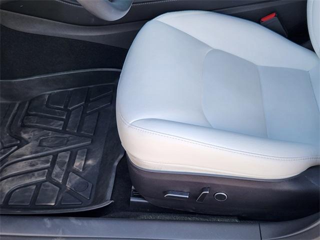 used 2022 Tesla Model 3 car, priced at $24,900