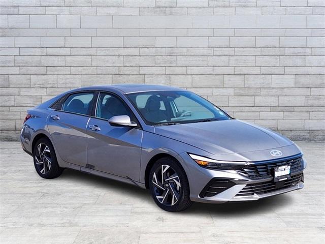 new 2025 Hyundai Elantra car, priced at $27,939