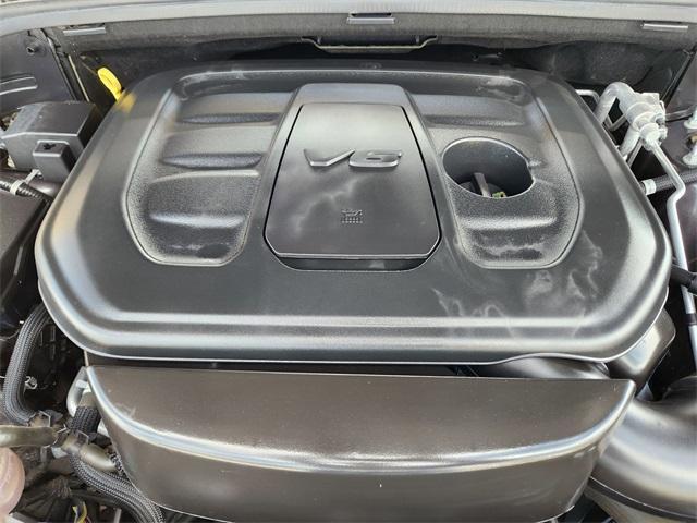 used 2021 Jeep Grand Cherokee car, priced at $22,900
