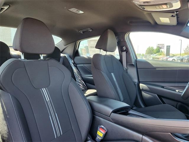 new 2025 Hyundai ELANTRA HEV car, priced at $27,099