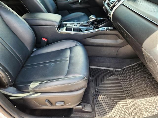 used 2022 Kia Sorento car, priced at $30,100