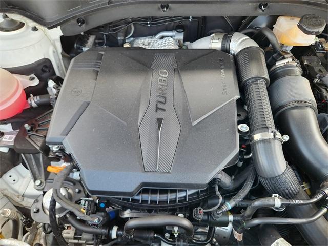 used 2022 Kia Sorento car, priced at $30,100
