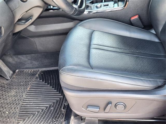 used 2022 Kia Sorento car, priced at $30,100