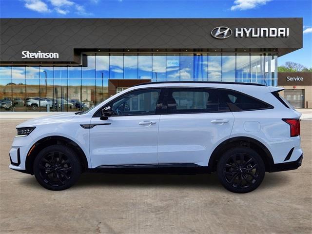 used 2022 Kia Sorento car, priced at $30,100