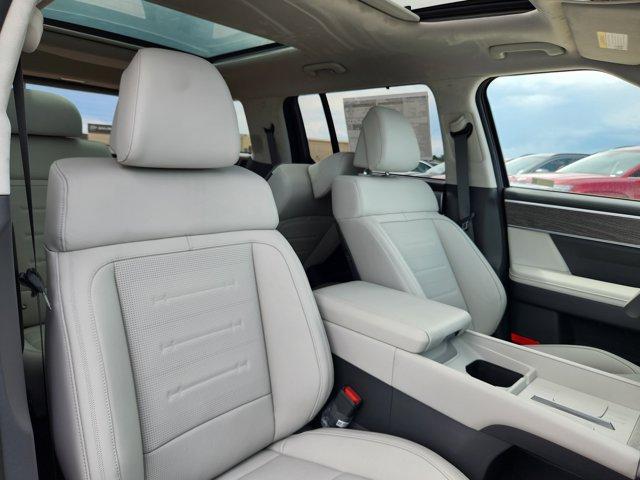 new 2025 Hyundai SANTA FE HEV car, priced at $48,773