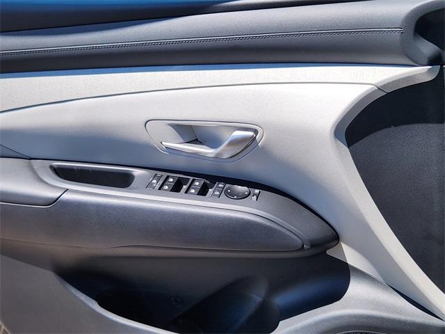 new 2025 Hyundai TUCSON Hybrid car, priced at $36,472