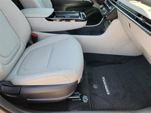 new 2025 Hyundai TUCSON Hybrid car, priced at $36,472