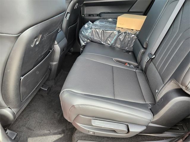 new 2025 Hyundai Santa Fe car, priced at $40,298