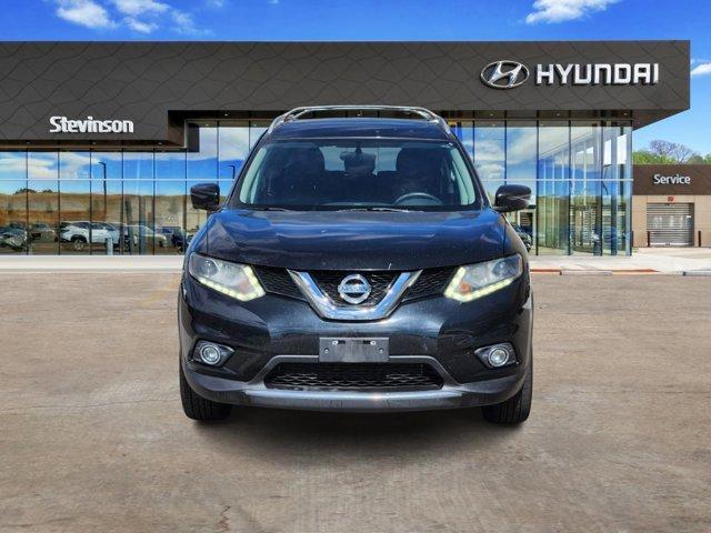 used 2016 Nissan Rogue car, priced at $9,900