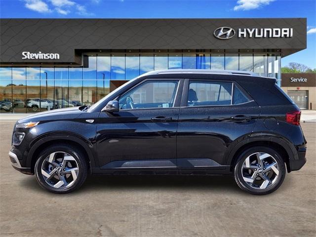 used 2025 Hyundai Venue car, priced at $20,990