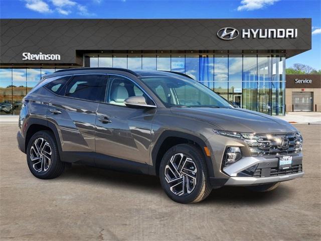 new 2025 Hyundai TUCSON Hybrid car, priced at $38,970