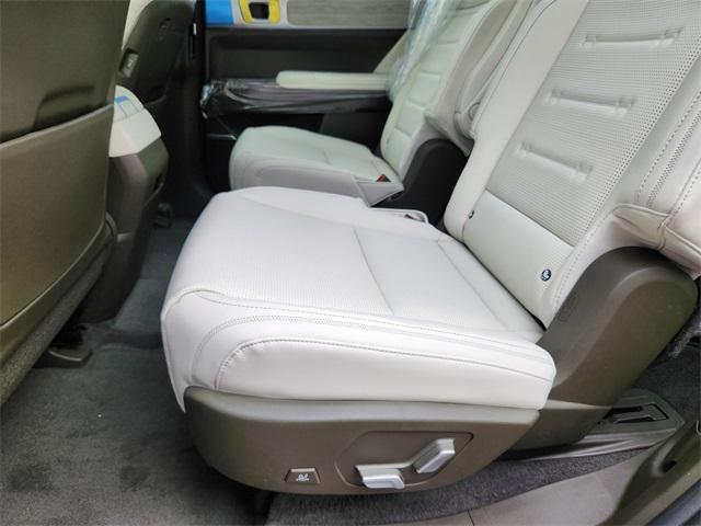 new 2025 Hyundai SANTA FE HEV car, priced at $46,203