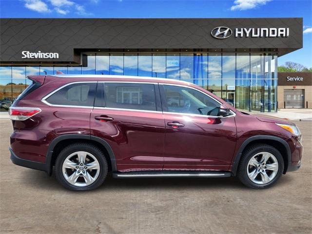 used 2016 Toyota Highlander car, priced at $20,900
