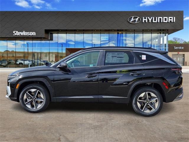new 2025 Hyundai TUCSON Hybrid car, priced at $36,748