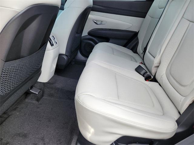 new 2025 Hyundai TUCSON Hybrid car, priced at $36,748