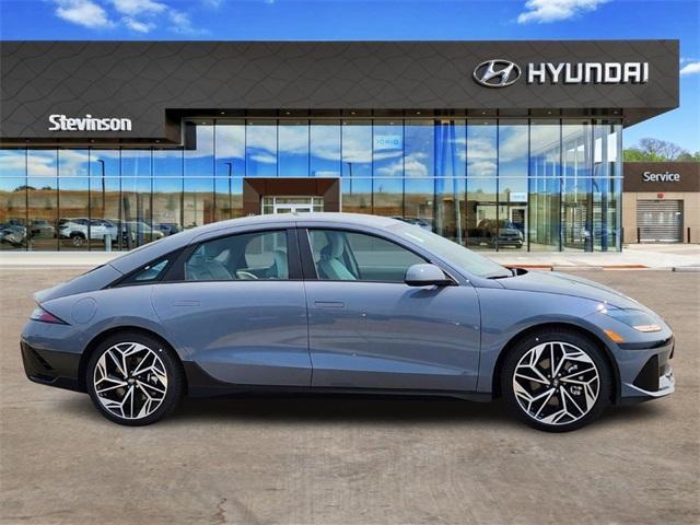 new 2025 Hyundai IONIQ 6 car, priced at $43,978