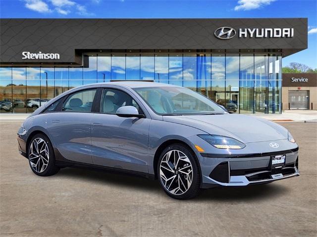 new 2025 Hyundai IONIQ 6 car, priced at $43,978