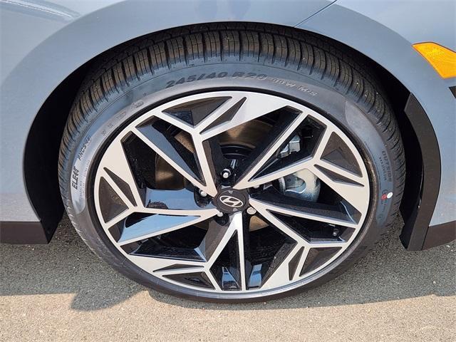 new 2025 Hyundai IONIQ 6 car, priced at $43,978
