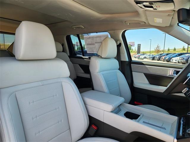 new 2025 Hyundai SANTA FE HEV car, priced at $49,740