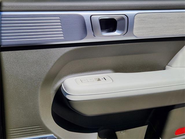 new 2025 Hyundai SANTA FE HEV car, priced at $49,740