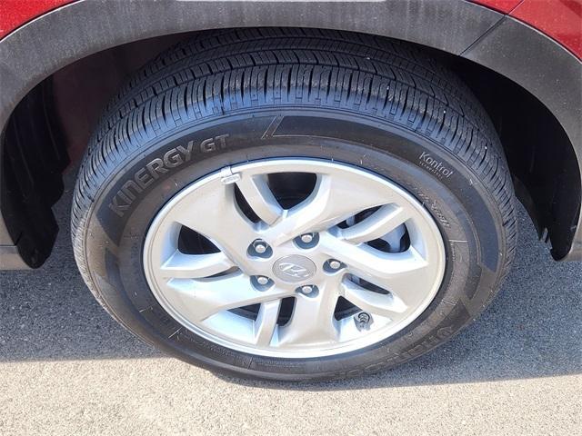 used 2025 Hyundai Venue car, priced at $18,300
