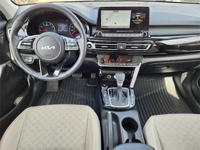 used 2023 Kia Seltos car, priced at $21,900