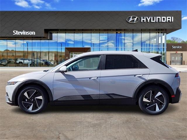 new 2025 Hyundai IONIQ 5 car, priced at $43,824